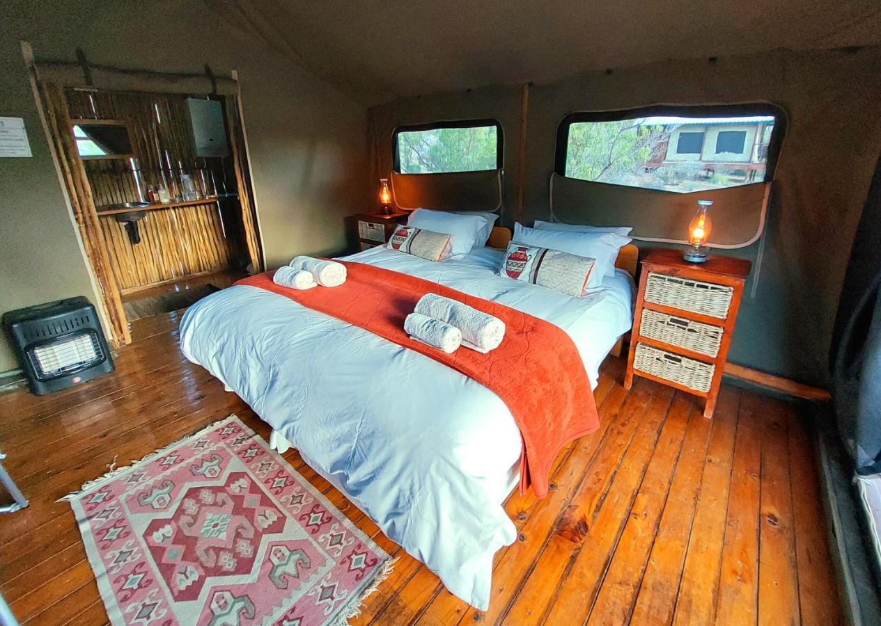 Agama Tented Camp Garies ภายนอก รูปภาพ