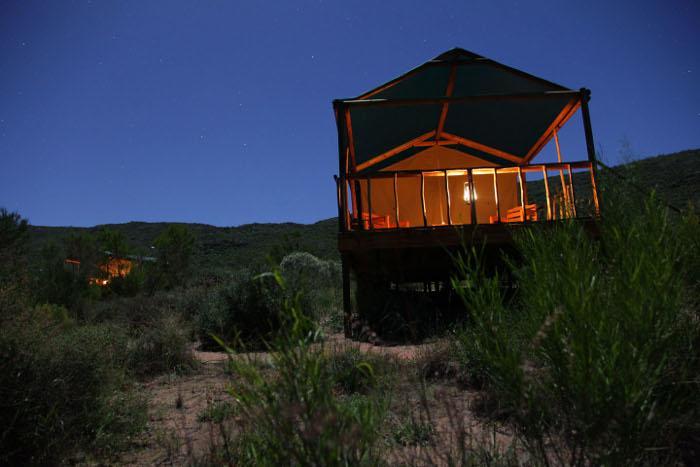 Agama Tented Camp Garies ภายนอก รูปภาพ